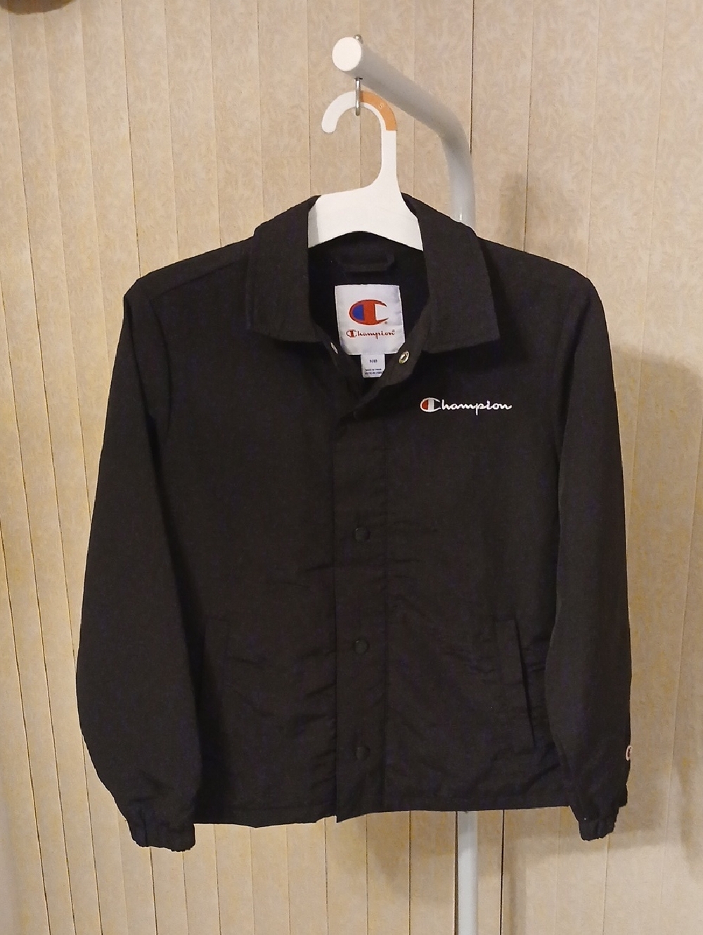Champion Black Jacket with Small Logo sz.8